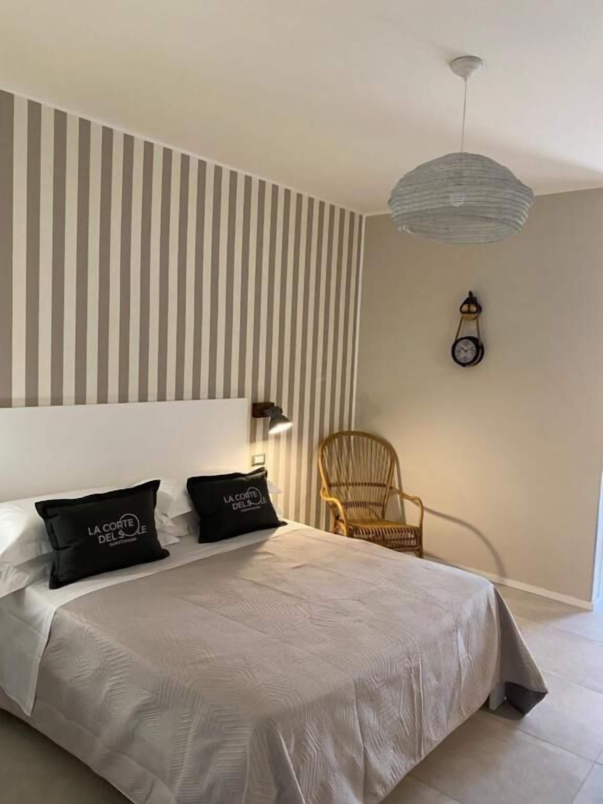 Comfort Double Room | In-room safe, desk, blackout drapes, free WiFi