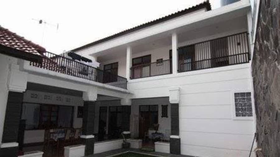 OYO Life 93158 Kost Asaka