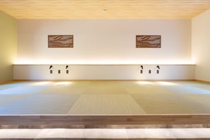 Family House | 3 bedrooms, laptop workspace, free WiFi, bed sheets - SMART VILLA Hakone Sukumogawa Riverside (Hakone)