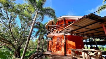 Family Room, Lake View | Free WiFi, bed sheets