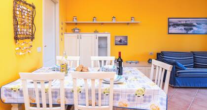 Il Borgo Vip D2 700m From The Beach