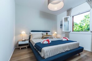 Appartement Familial, plusieurs chambres, 2 salles de bains (Piazzetta Albatros 50m From The Beach)