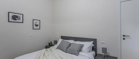 1 soverom, strykejern/-brett, wi-fi (inkludert) og sengetøy