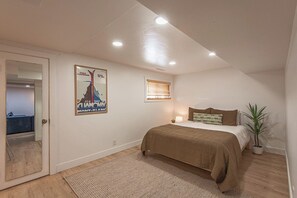 3 bedrooms, free WiFi, bed sheets