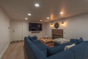 Smart TV, offices