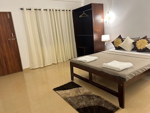 Superior Double Room | Living area - Apricot Inn (Mandrem)