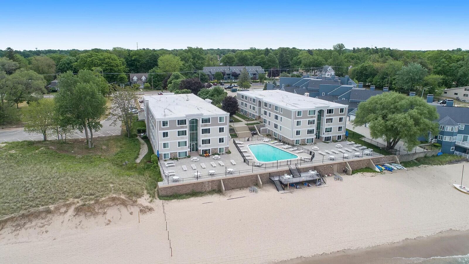 Lake Michigan Condo Beach Pool