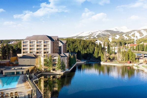 Exterior - Ski-in Ski-out - Family Friendly - Sleeps 6 - Marriott's Mountain Valley Lodge (Breckenridge)