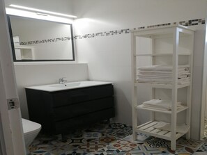 Ducha, secador de pelo