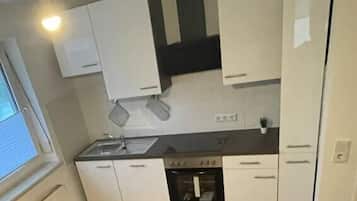 KĂŒhlschrank, Ofen, Herdplatte, GeschirrspĂŒler