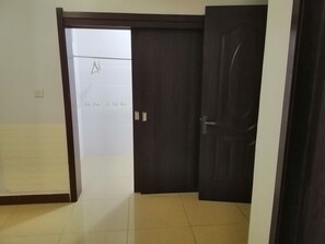 Wardrobe - Mariana Home (Dar es Salaam)