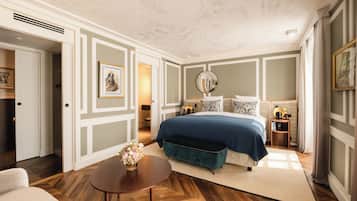 Suite | 2 bedrooms, premium bedding, in-room safe, desk