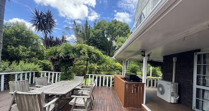 Horse Shoe Manor. 马蹄庄园 Bay of islands. Paihia