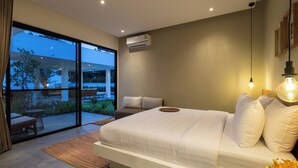 In-room safe, desk, laptop workspace, free WiFi - Villa Thansamaay by Elite Havens (Koh Samui)