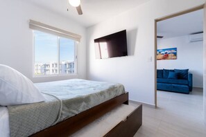 1 chambre, fer et planche à repasser, Wi-Fi gratuit, draps fournis