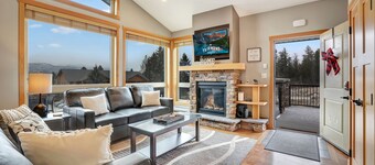 Residences 3 Bedroom Lussier Townhome: Unit 06