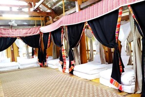 Soundproofing, free WiFi - Van Ho Ecolodge (Van Ho)
