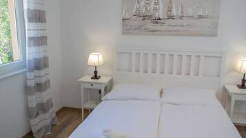 4 quartos, ferros/tábuas de passar roupa, Wi-Fi de cortesia