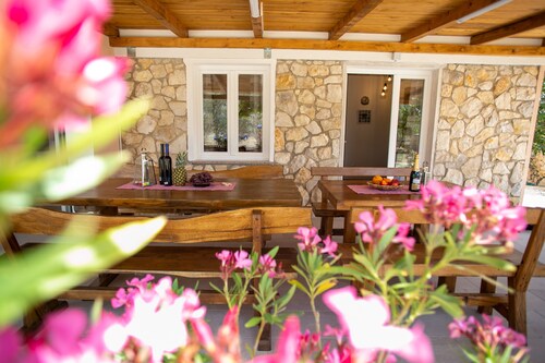 Holiday home Tina with private pool 