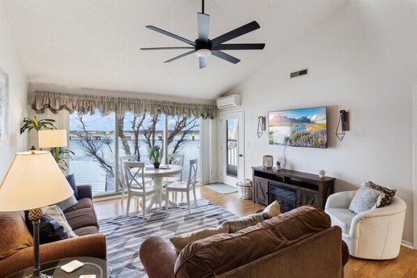 تلفزيون ذكي