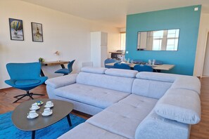 Smart TV - Flat in Primel with Sea View & Beaches Nearby (Plougasnou)
