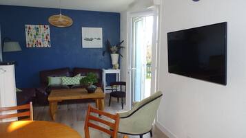 Smart-tv en een open haard