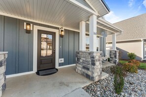 Exterior detail - Dog Friendly, Lakefront Home w/ Private Hot Tub - Pool Access near Marina-FREE TICKETS Included! (Hollister)