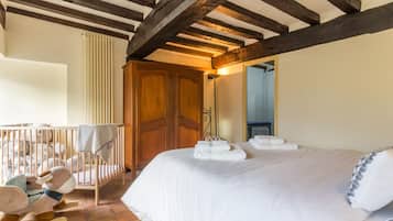 5 bedrooms, internet