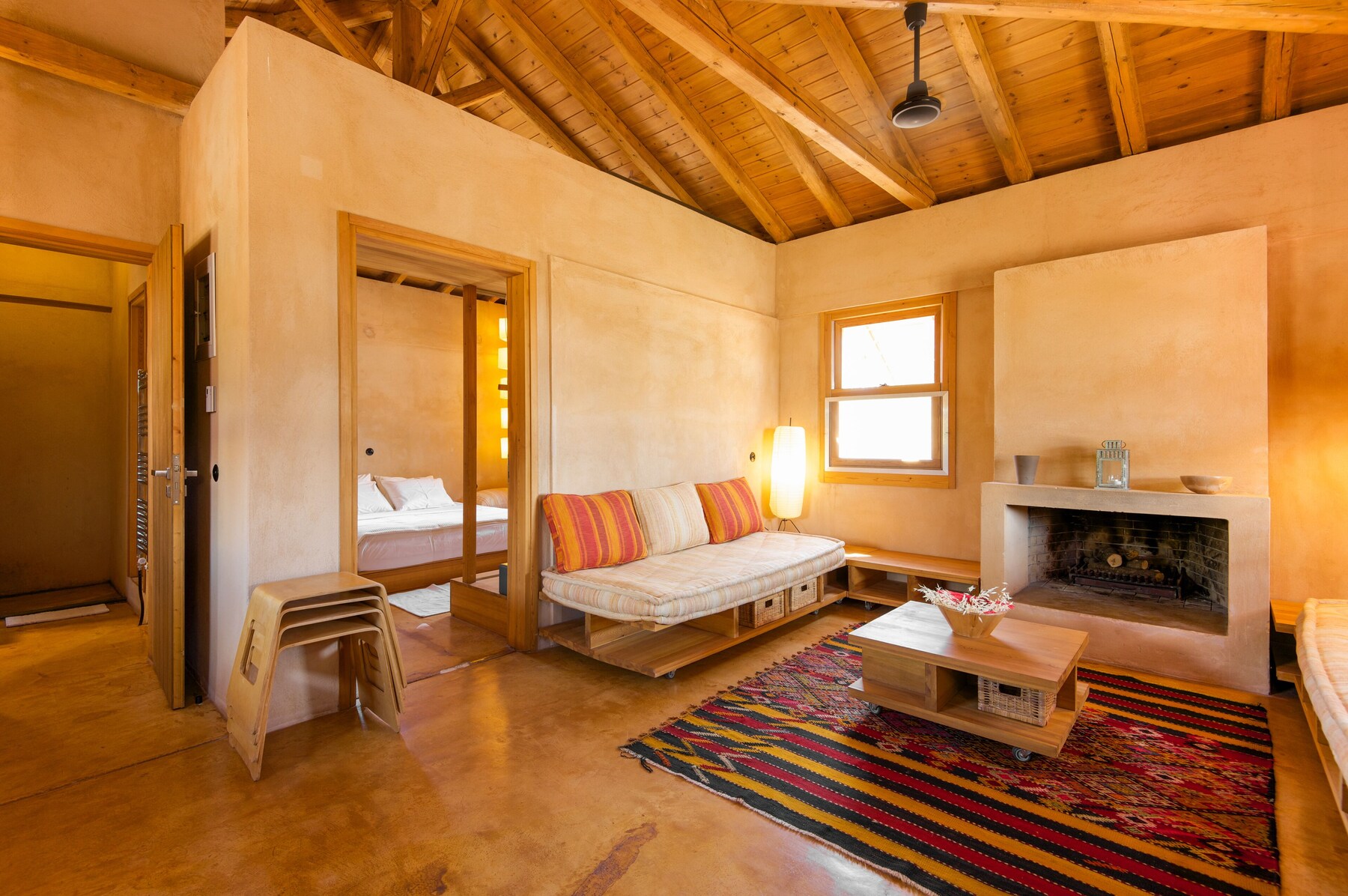 Fireplace, heated floors, smart speakers