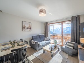 TV - Bright apartment with terrace and parking in Alpe d'Huez (Huez)