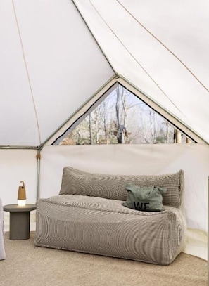 Tienda | 1 dormitorio, ropa de cama de alta calidad, caja fuerte y wifi gratis