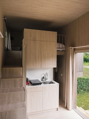 Comfort House | Private kitchen | Fridge, microwave, espresso maker, highchair - Wecamp Cudillero (Cudillero)