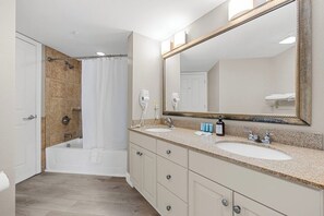 Haartrockner, Handtücher