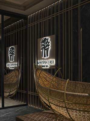 Hot tub, steam room, hot springs/mineral springs, body treatments