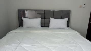 Deluxe-Doppelzimmer | Schreibtisch, Bettwäsche