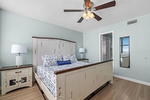 3 bedrooms, iron/ironing board, free WiFi, bed sheets - Beachfront Gulf House, 602, Sea South Properties (Gulf Shores)