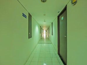 Interior detail - OYO Life 92649 Jarrdin Apartment By Glory (Bandung)