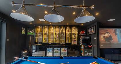 Luxurious Family Getaway in Beaconsfield