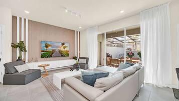 Televisión y oficina