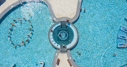 Maison mobile avec piscine