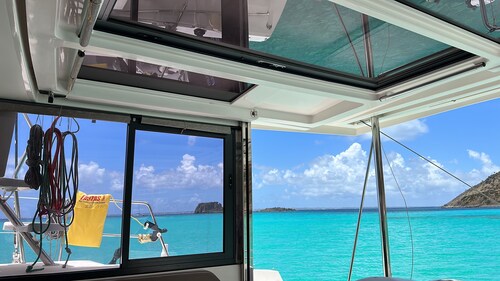 Your half-day cruise with scenic Zephyr and water activities