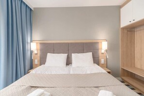 1 chambre, fer et planche à repasser, Wi-Fi, draps fournis