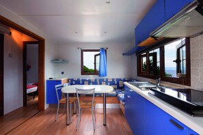 Réfrigérateur, plaque de cuisson