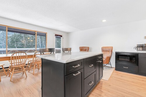 South Ridge G-01 | 3 Bed, 2 Bath