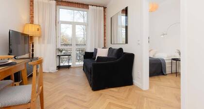 Chopina 10 | Stylish Apartment | Parking | Park