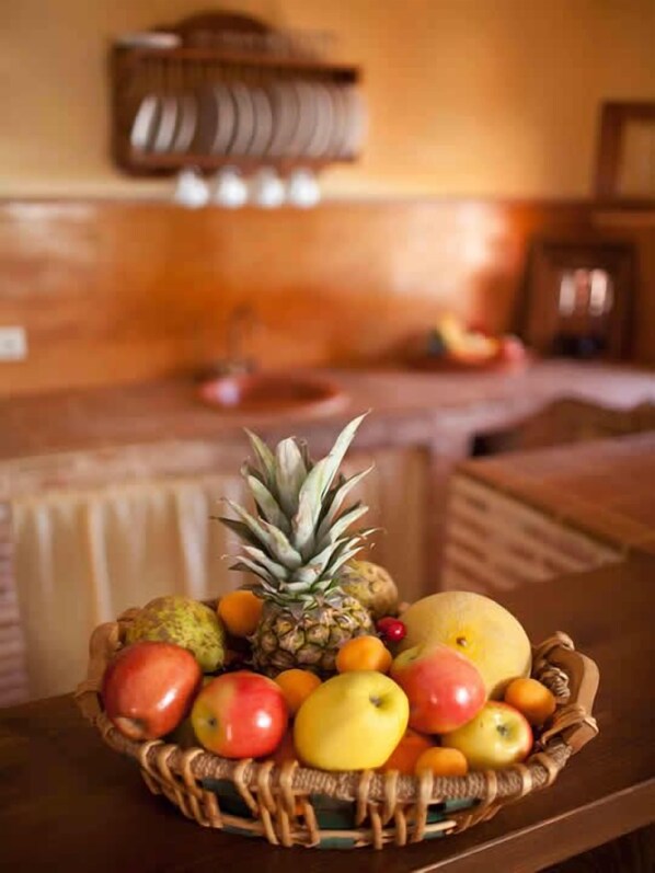 Interior - La Trucha (Cazalla de la Sierra)