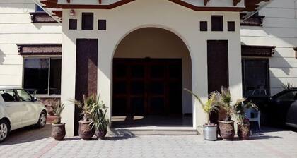 Hotel Grand Imperial