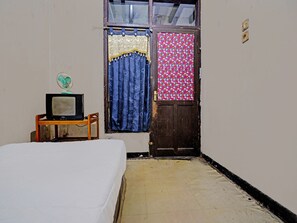 Habitación doble estándar | Wifi gratis y ropa de cama 