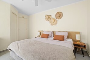 2 bedrooms, in-room safe, iron/ironing board, free WiFi - Belmar Oceanfront apartment 8 a 2 bedroom /2 bathroom ensuite de luxe apartment (Kralendijk)