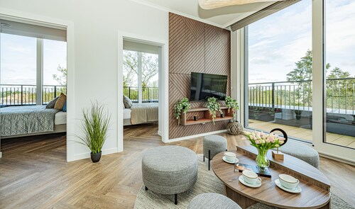 Seaside Garden Apartments & Wellness